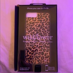 I phone 8 plus cheetah wildflower phone case
